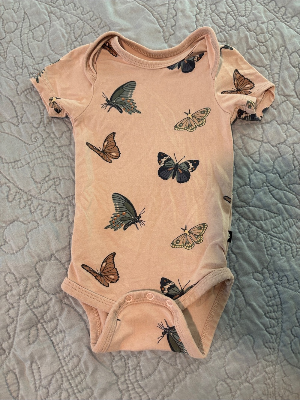 Kyte BABY Peach Butterfly Print Short Sleeve One-Piece